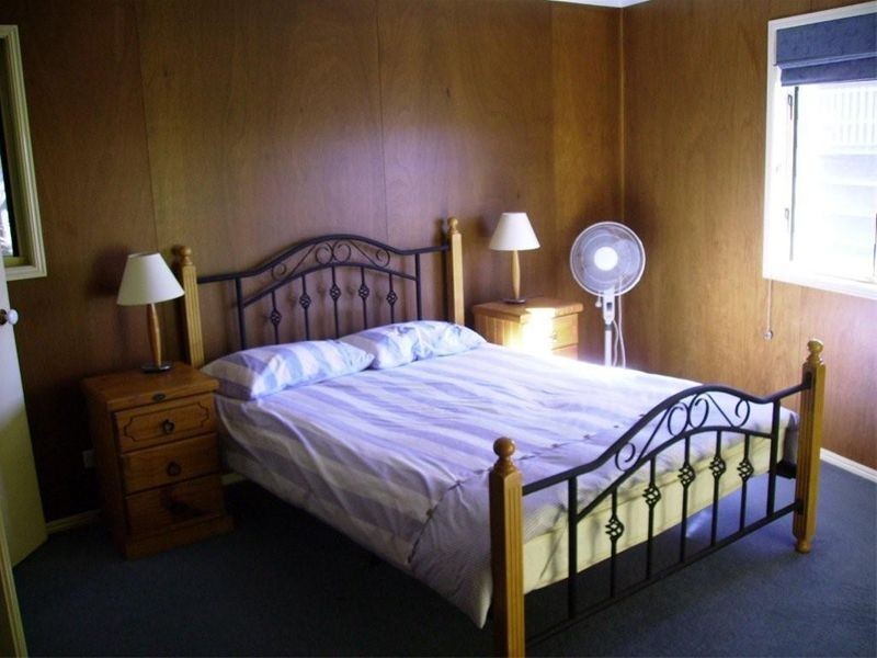 43 George Nothling Drive, Point Lookout QLD 4183