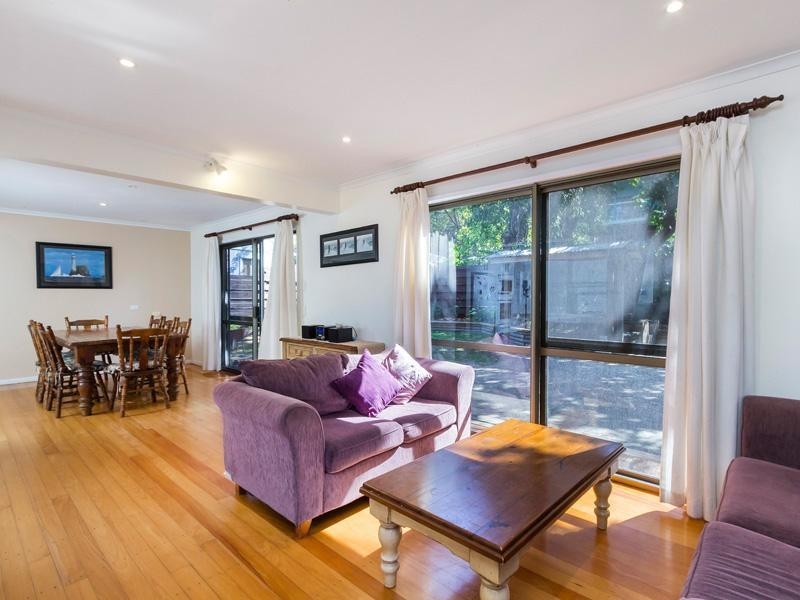 4 Bigoon Road, Point Lookout QLD 4183