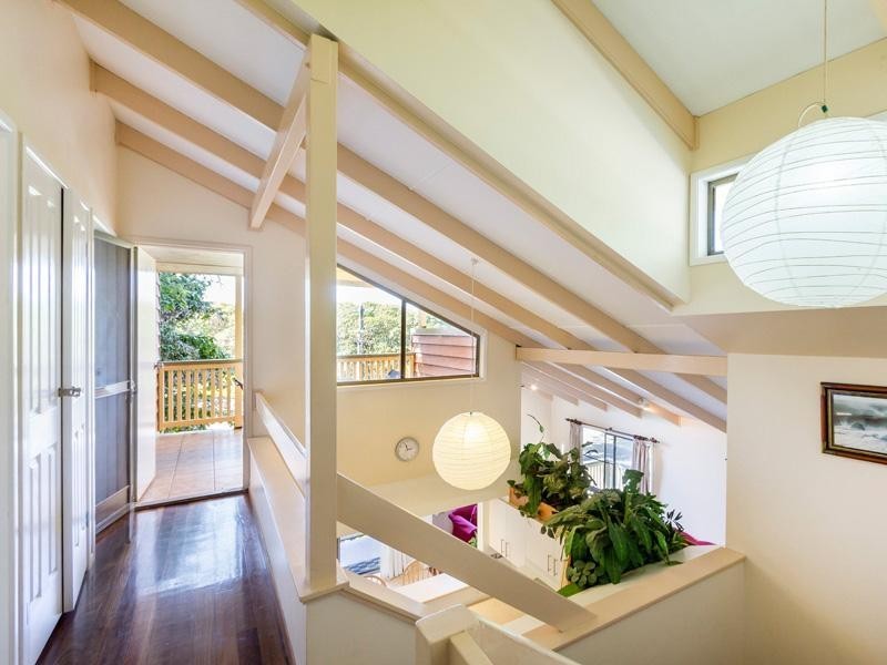 4 Bigoon Road, Point Lookout QLD 4183