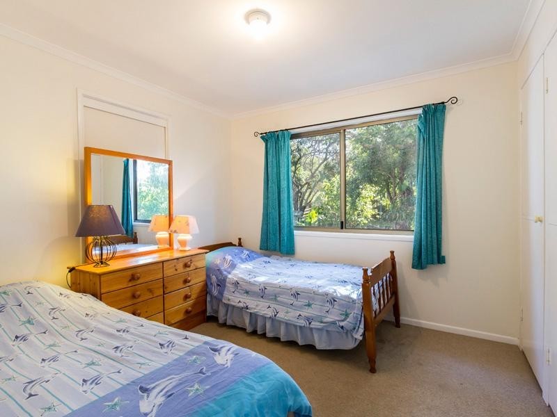 4 Bigoon Road, Point Lookout QLD 4183