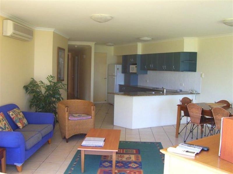21/11 Samarinda Drive, Point Lookout QLD 4183