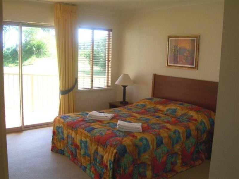 21/11 Samarinda Drive, Point Lookout QLD 4183