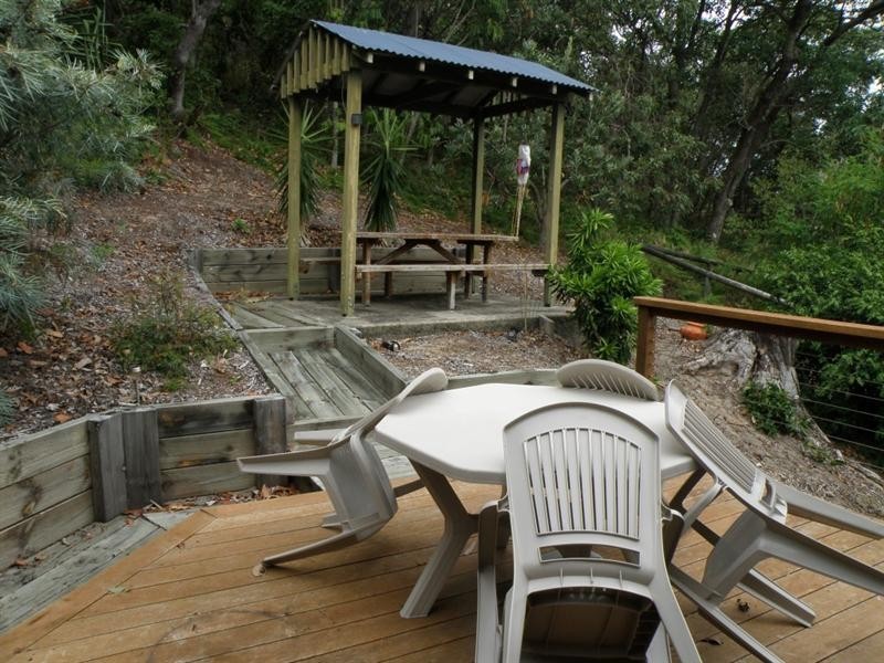 13 BIMBA Street, Point Lookout QLD 4183