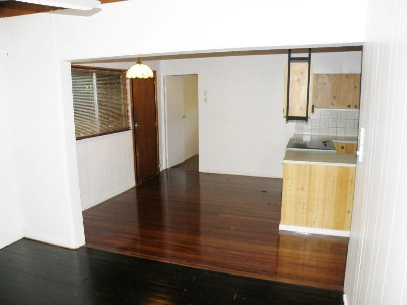 30 Mallon Street, Dunwich QLD 4183