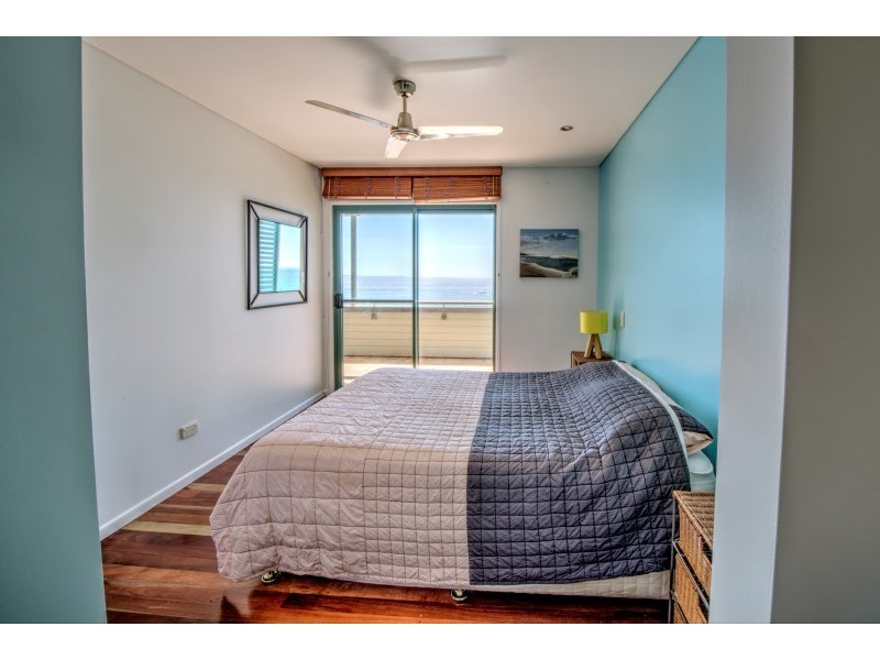 3/6 Cumming Parade, Point Lookout QLD 4183