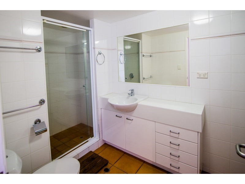 3/6 Cumming Parade, Point Lookout QLD 4183