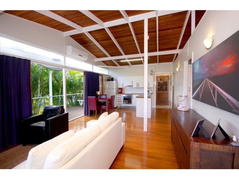 17 Flinders Avenue, Dunwich QLD 4183