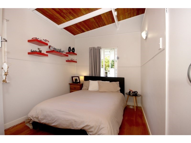 17 Flinders Avenue, Dunwich QLD 4183