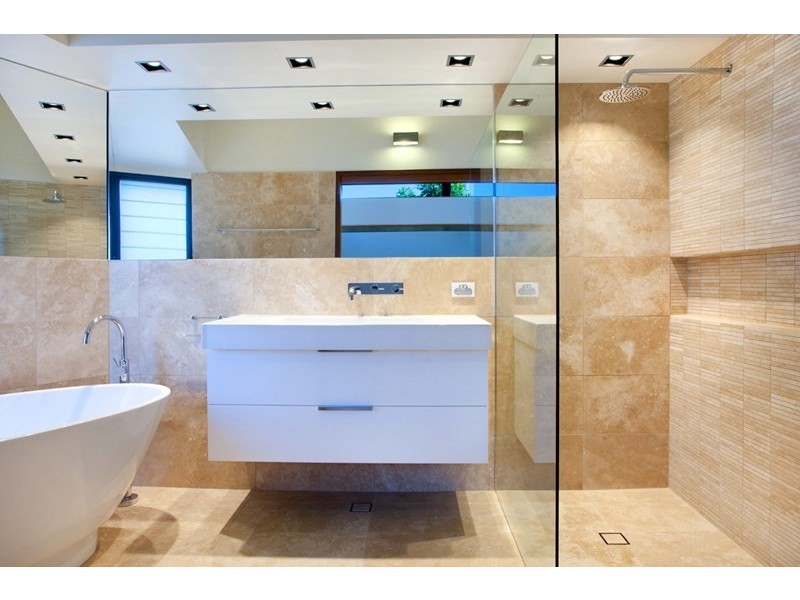 2/7 Pratt Court, Point Lookout QLD 4183