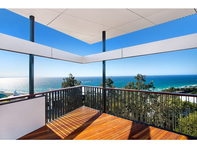 2/7 Pratt Court, Point Lookout QLD 4183