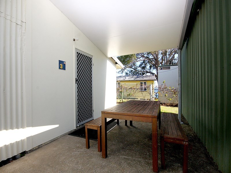 5 Ballow Street, Amity Point QLD 4183