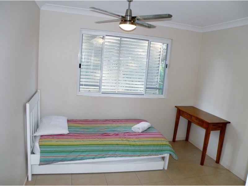 18/1-5 Samarinda Drive, Point Lookout QLD 4183