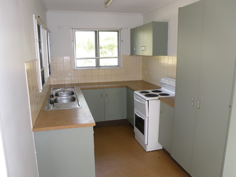 14 Barton Street, Dunwich QLD 4183