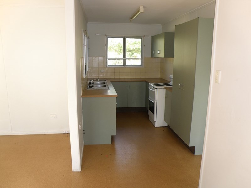 14 Barton Street, Dunwich QLD 4183