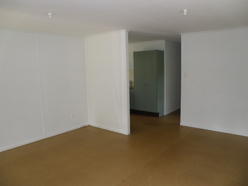 14 Barton Street, Dunwich QLD 4183