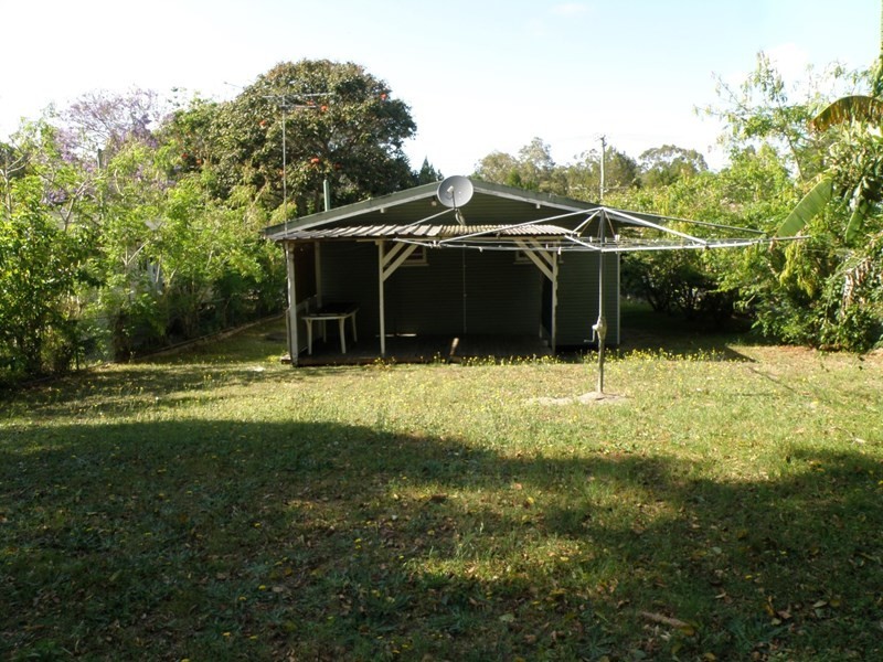 14 Barton Street, Dunwich QLD 4183