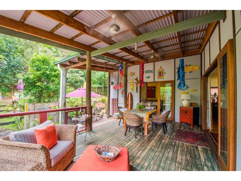 5 Bimba Street, Point Lookout QLD 4183