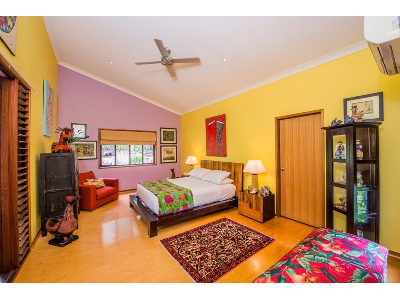 5 Bimba Street, Point Lookout QLD 4183