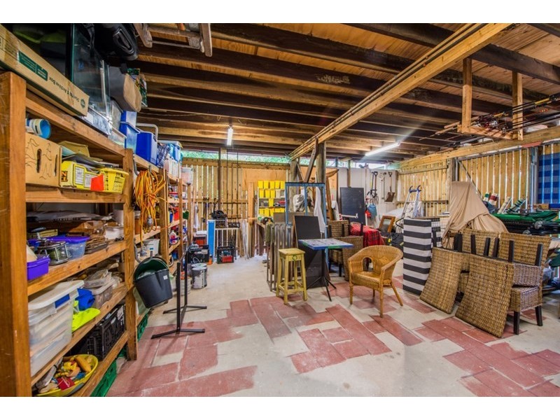 5 Bimba Street, Point Lookout QLD 4183