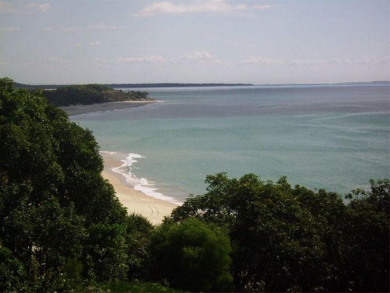 158 Dickson Way, Point Lookout QLD 4183