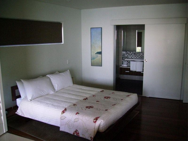 158 Dickson Way, Point Lookout QLD 4183