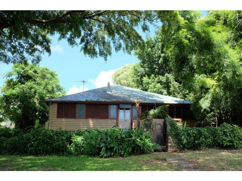 2 Finnegan Street, Dunwich QLD 4183