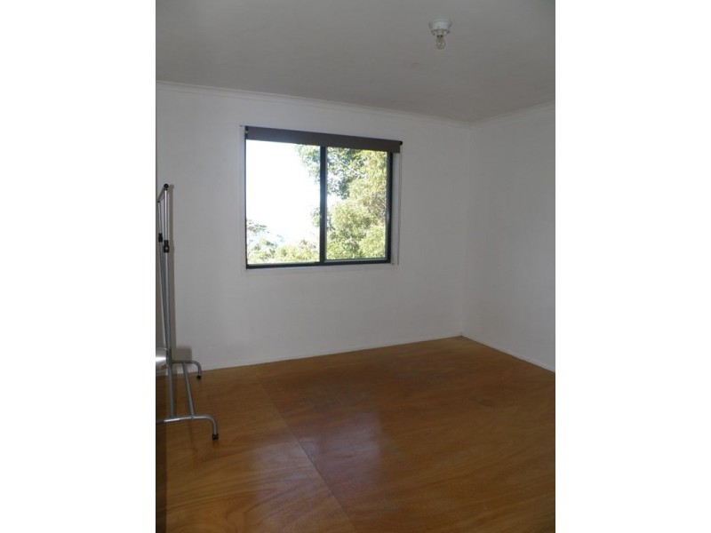 12 Cumming Parade, Point Lookout QLD 4183