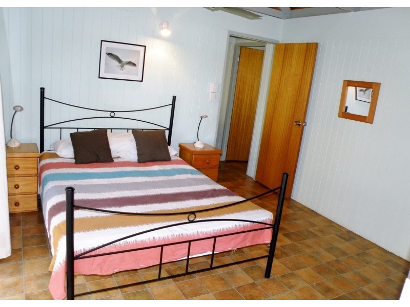 26 Samarinda Way, Point Lookout QLD 4183