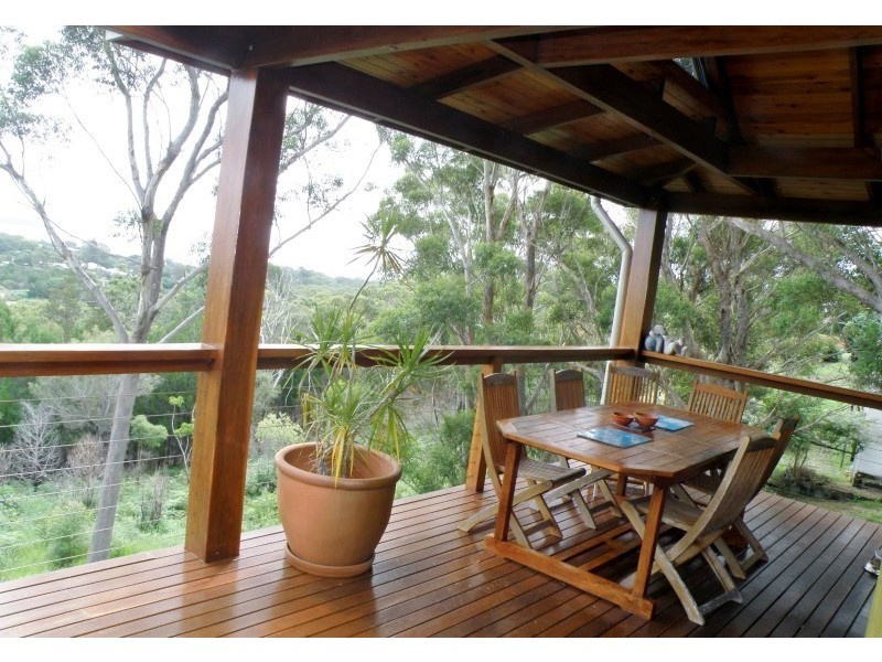 53 Rainbow Crescent, Dunwich QLD 4183