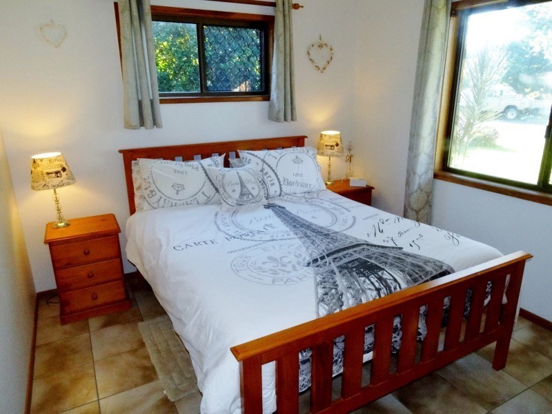 29 Gonzales Street, Amity Point QLD 4183