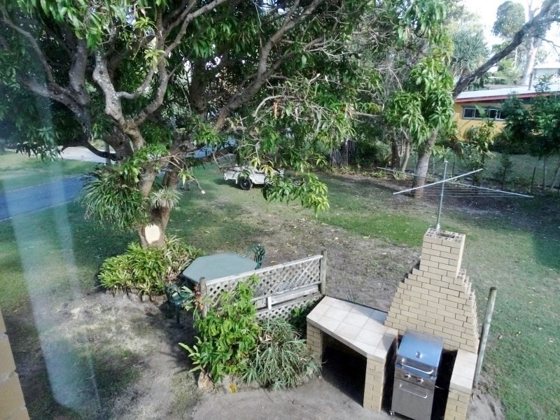 29 Ballow Street, Amity Point QLD 4183