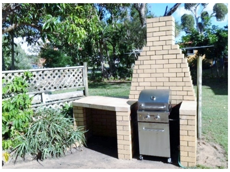 29 Ballow Street, Amity Point QLD 4183