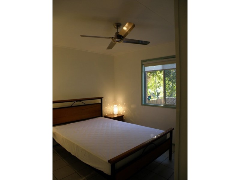 2/17 Bigoon, Point Lookout QLD 4183