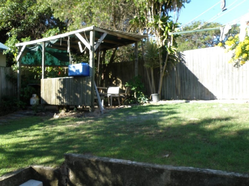 2/17 Bigoon, Point Lookout QLD 4183