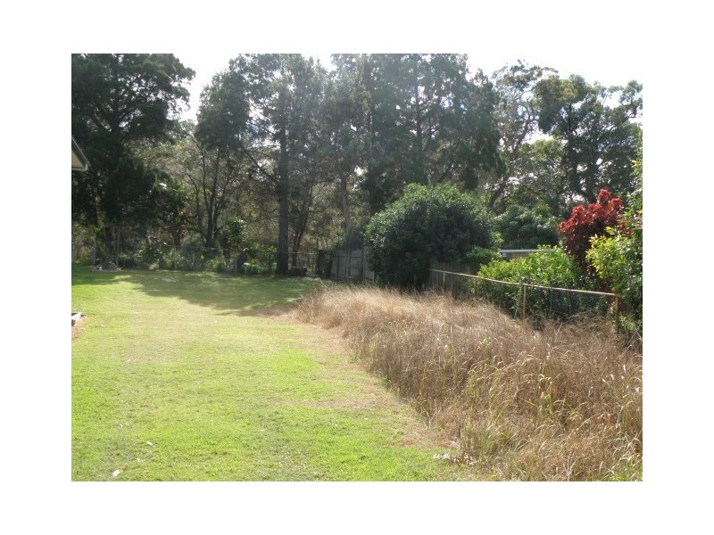 61a Kindara Street, Amity Point QLD 4183