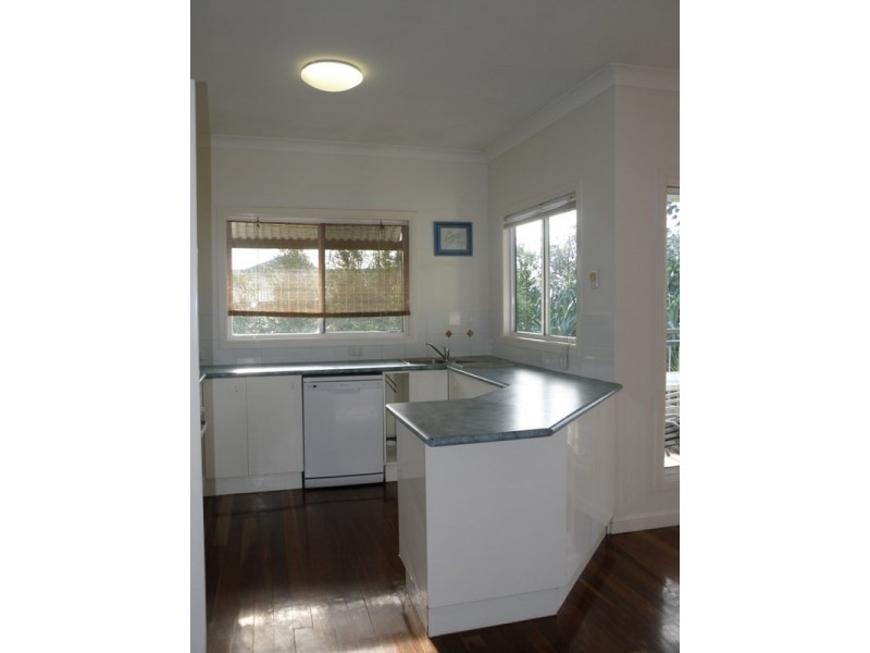 10a Yarrong Road, Point Lookout QLD 4183