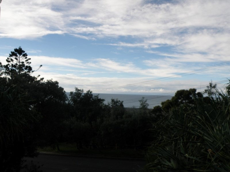 10a Yarrong Road, Point Lookout QLD 4183