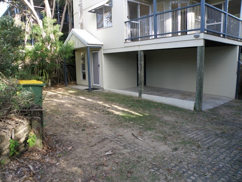 10a Yarrong Road, Point Lookout QLD 4183
