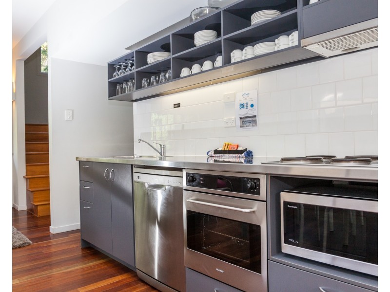 35/49 Dickson Way, Point Lookout QLD 4183