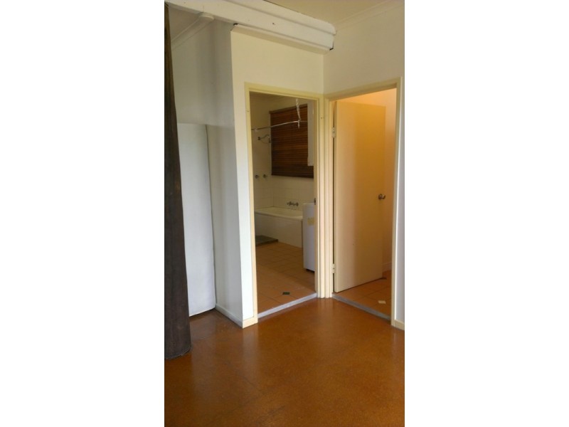 94 Tramican Street, Point Lookout QLD 4183