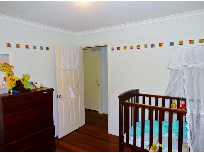 7 Waller Court, Point Lookout QLD 4183