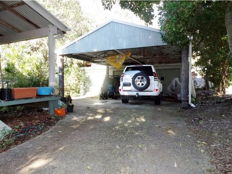 7 Waller Court, Point Lookout QLD 4183