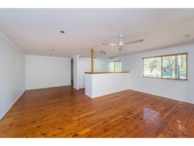 2/48 Kindara Street, Amity Point QLD 4183