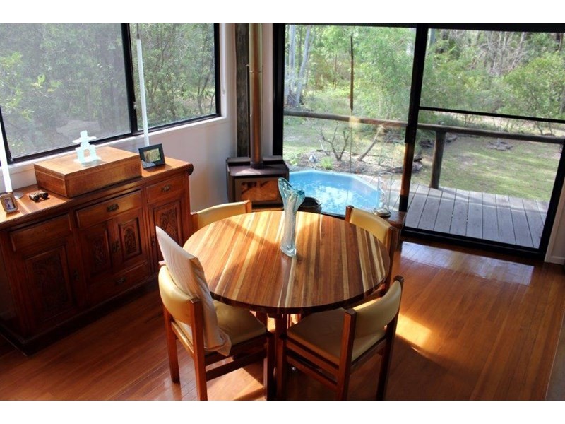 20 The Esplanade, Karragarra Island QLD 4184