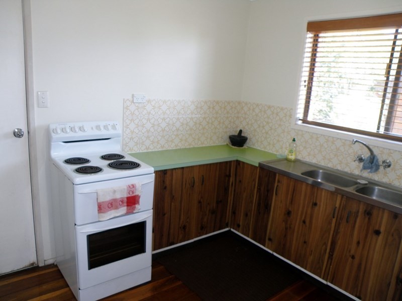 36 Tramican Street, Point Lookout QLD 4183