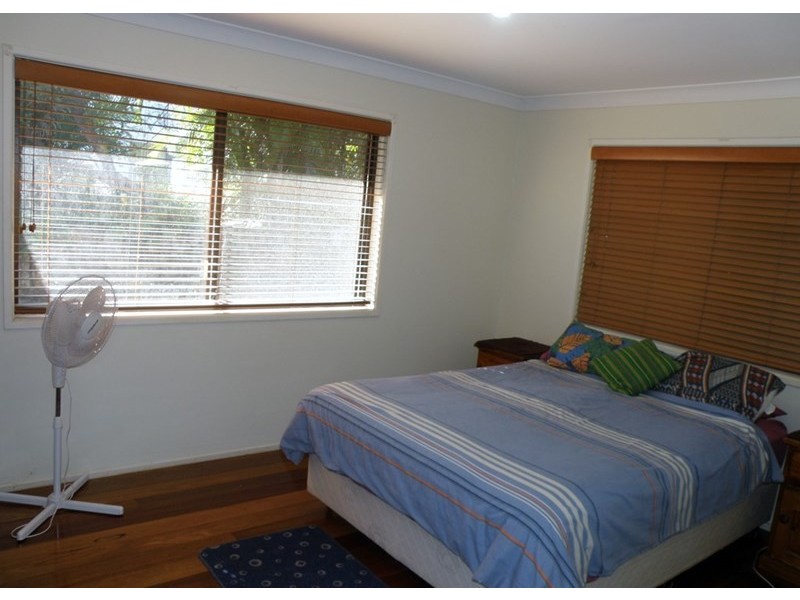 36 Tramican Street, Point Lookout QLD 4183