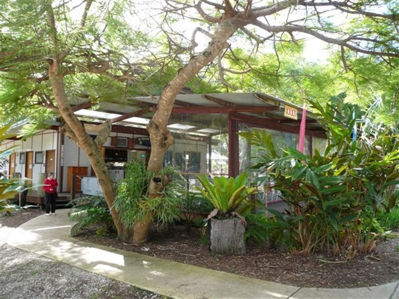 21 Ballow Road, Amity Point QLD 4183