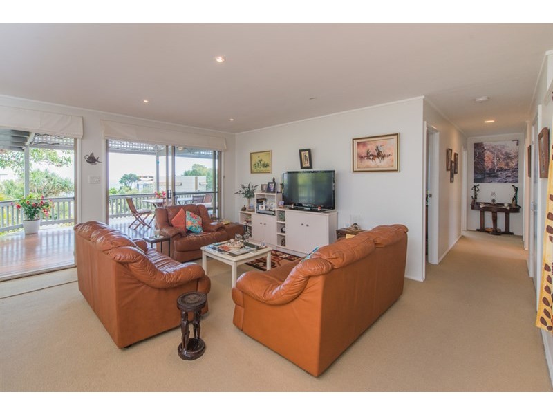 26 Cumming Parade, Point Lookout QLD 4183