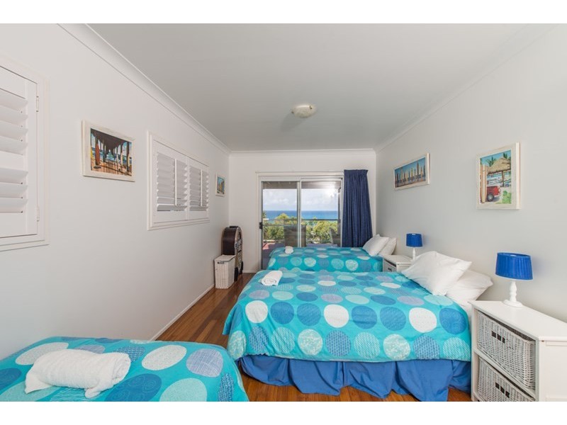 43 Tramican Street, Point Lookout QLD 4183