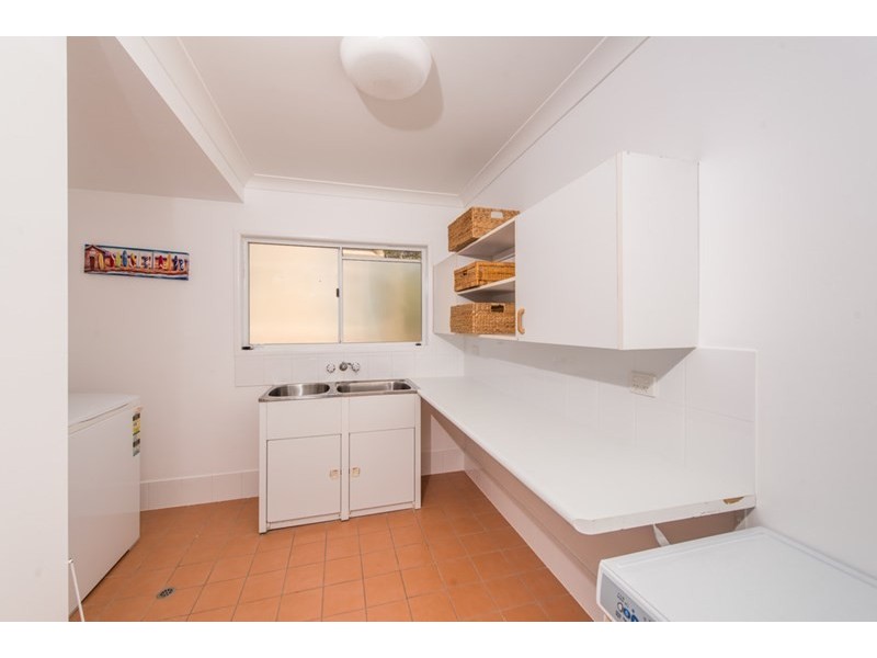 43 Tramican Street, Point Lookout QLD 4183